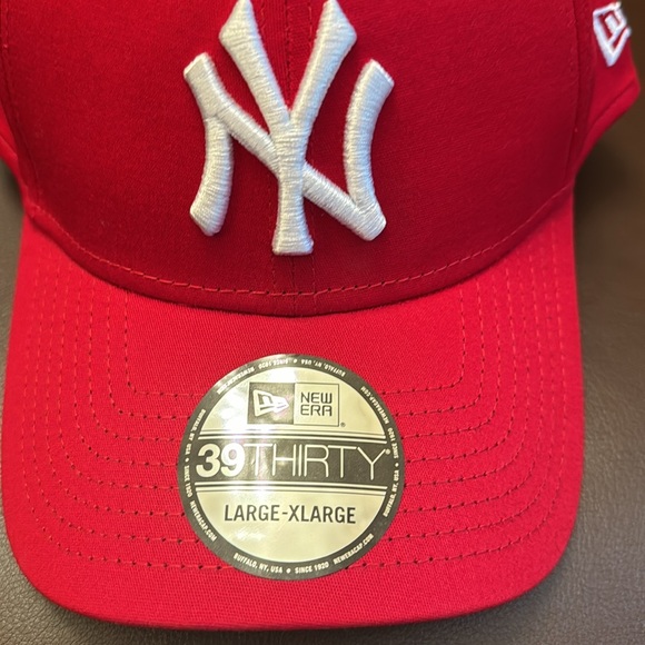 NWT NewEra Unisex New York Yankees Hat - L/XL - Picture 2 of 6